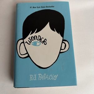 Wonder by R. J. Palacio 2013, Hardcover Like New